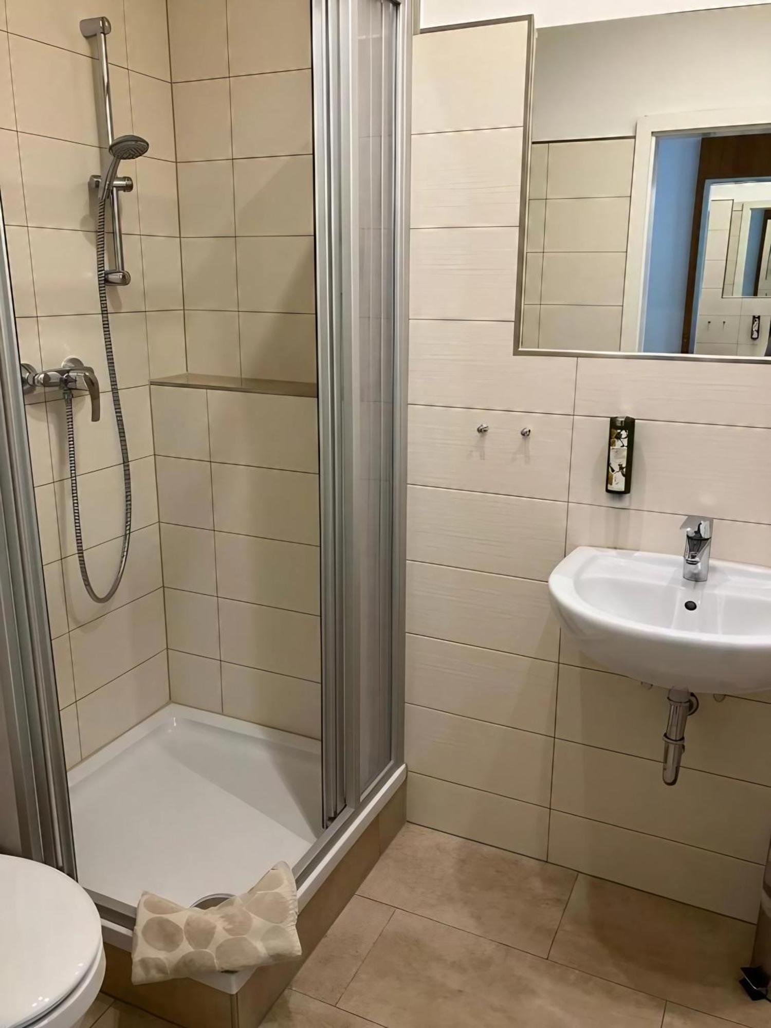Hotel Am Bayrischen Platz Leipzig Eksteriør bilde